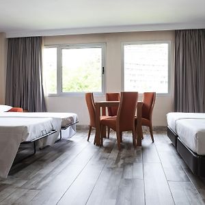 Habitación Familiar con Cama King